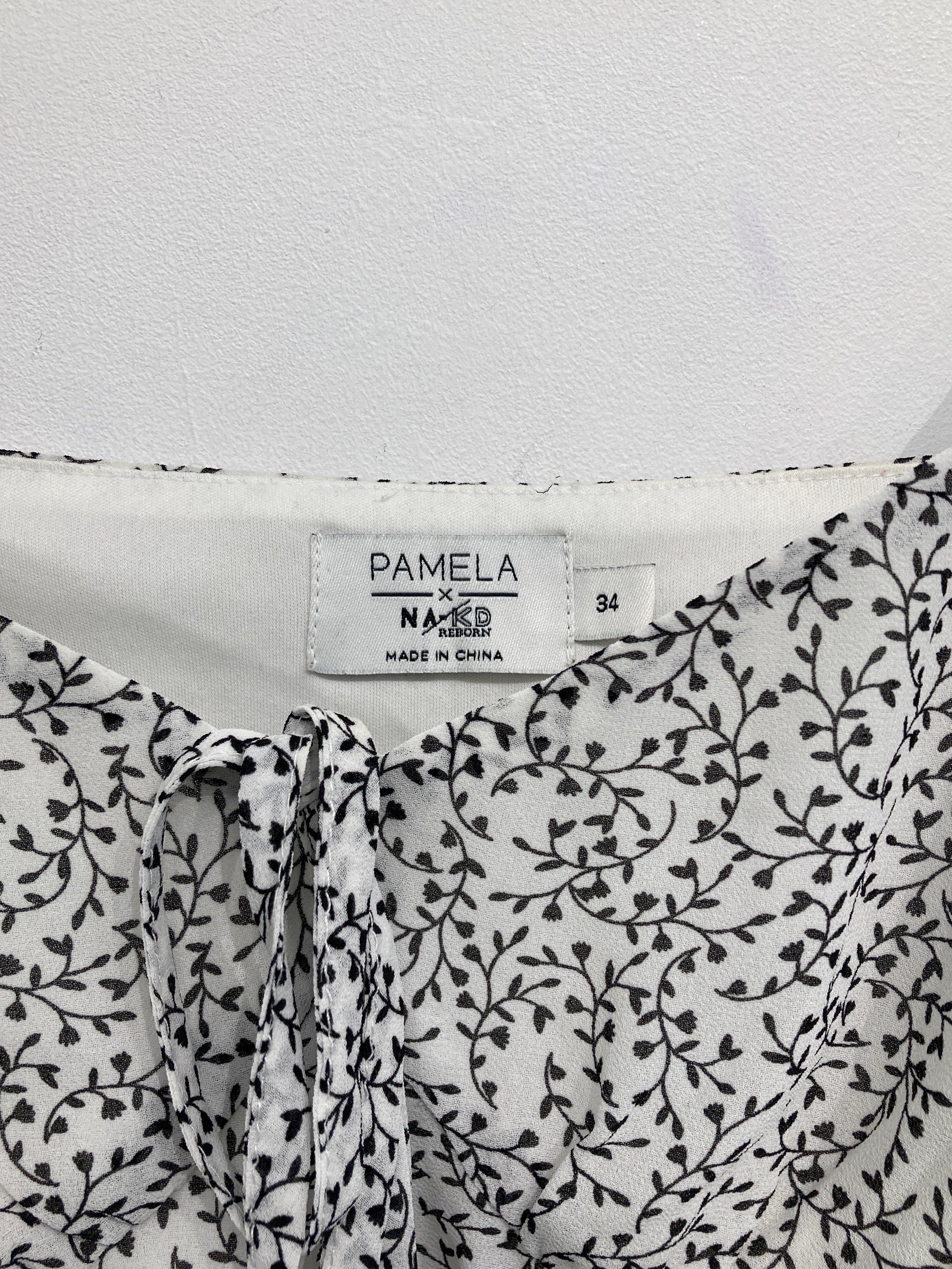 Na-Kd Bluse